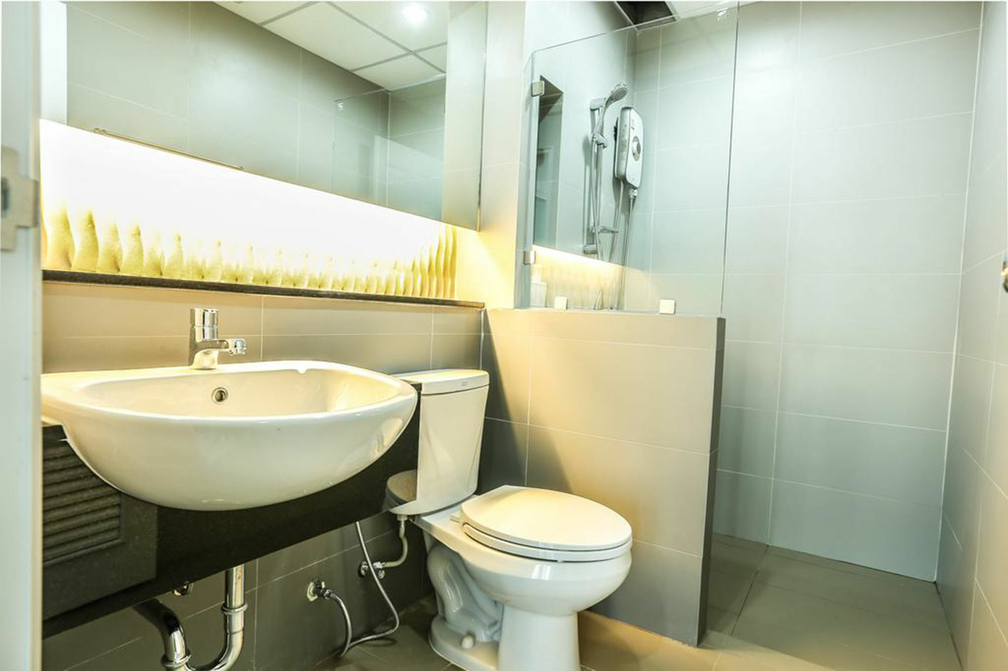 Central Place Serviced Apartment Angsila Chonburi Luaran gambar