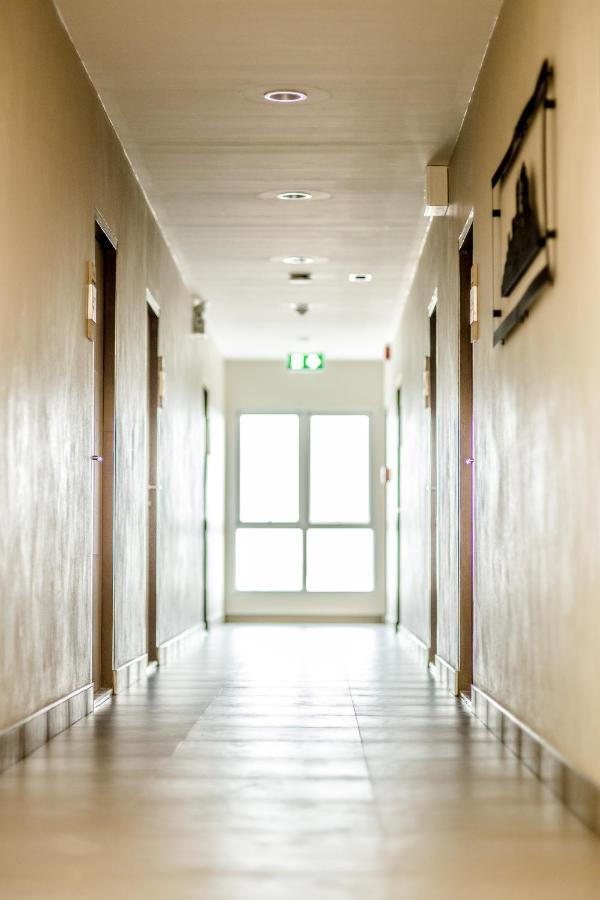 Central Place Serviced Apartment Angsila Chonburi Luaran gambar